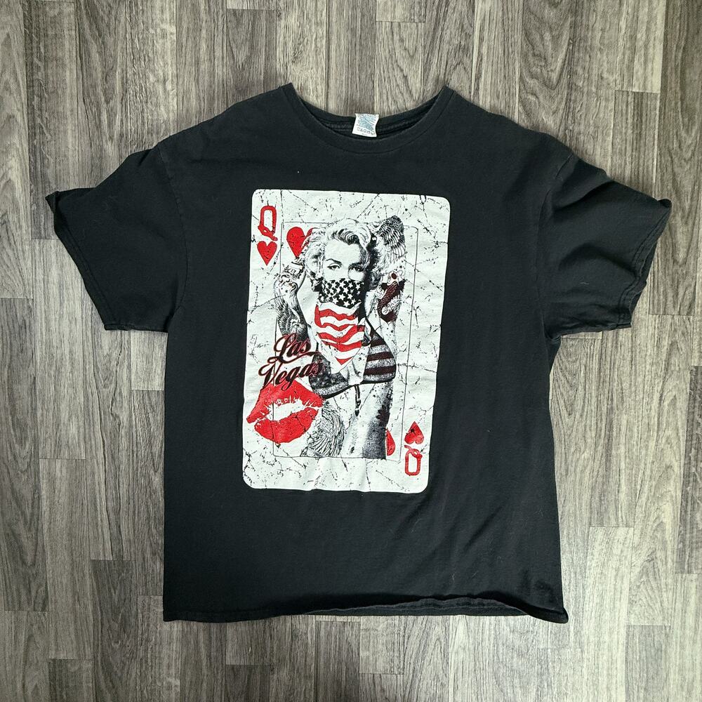 Delta Pro Weight Queen of Hearts Las Vegas Graphic Tee XL Black USA Flag